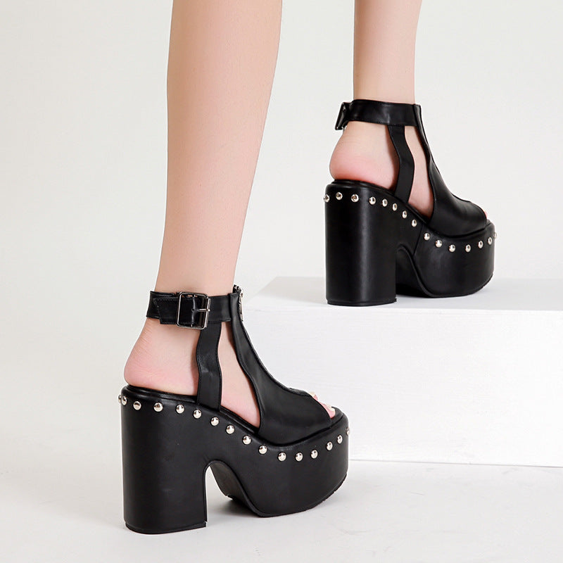 Waterproof Platform Retro Rivet High-heeled Sandals