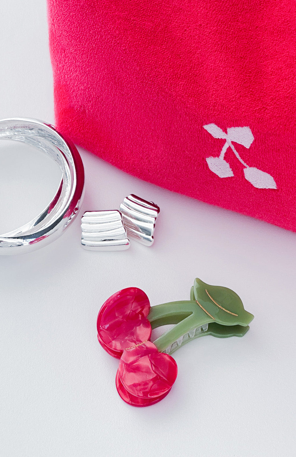 Piper Hair Clip Cherry