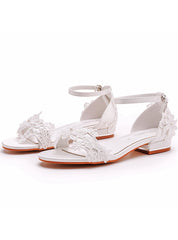 2 cm Square Bridal White Lace Flower Sandals