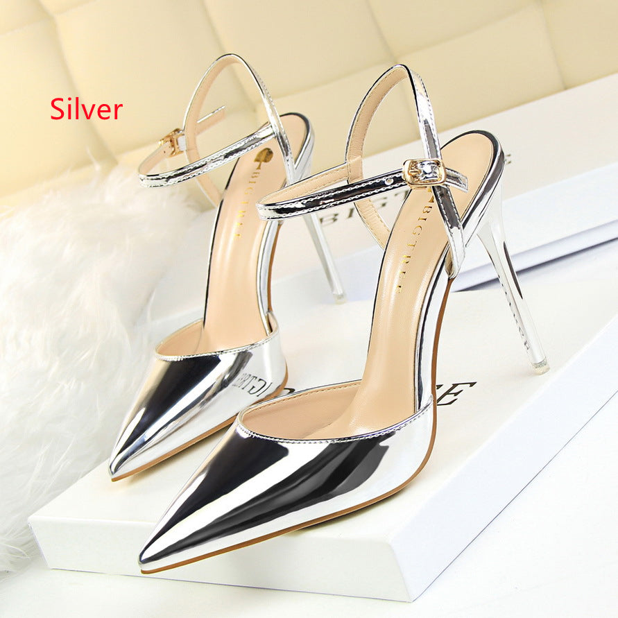 Shallow Pointed Patent Leather Sandals