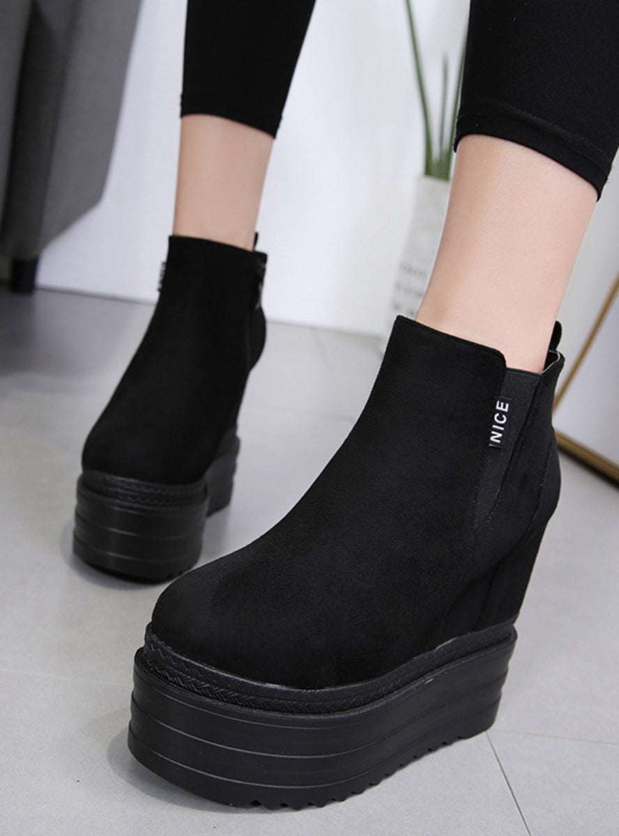 Thick-soled Internal Raised Elastic Wedges Martin Boots