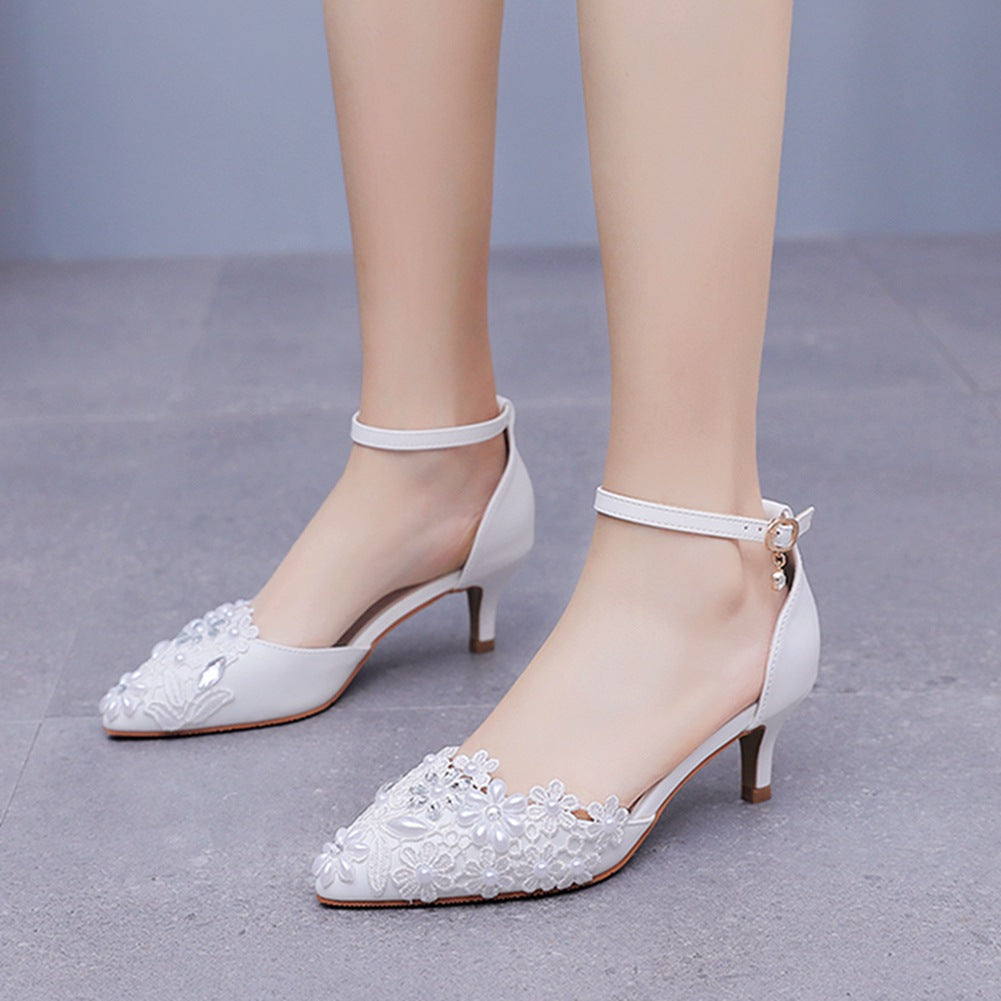 5 cm Thin-heeled Pointed White Lace Sandals