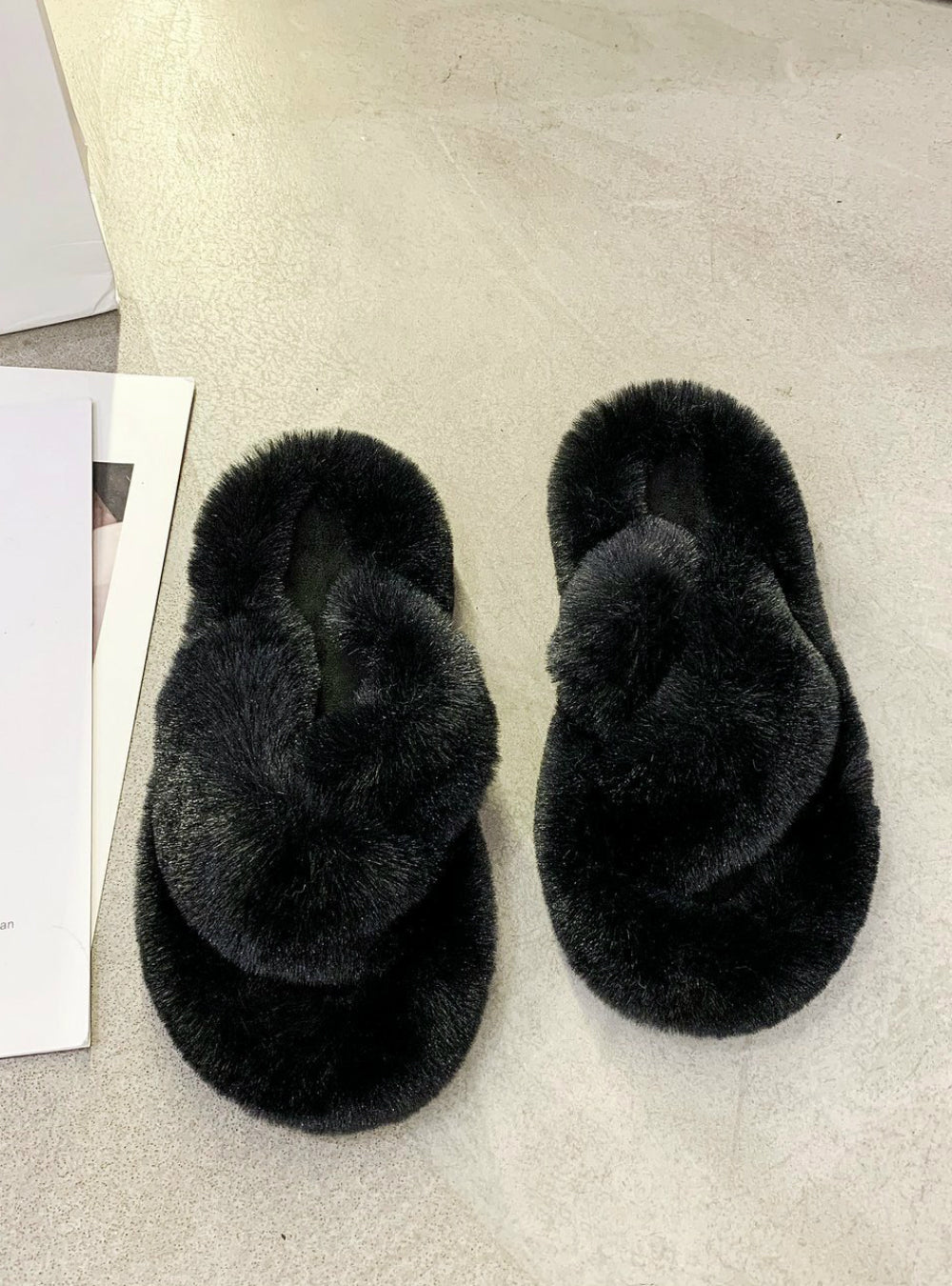 Women Fur Slippers Fashion Cross Band Warm Plush