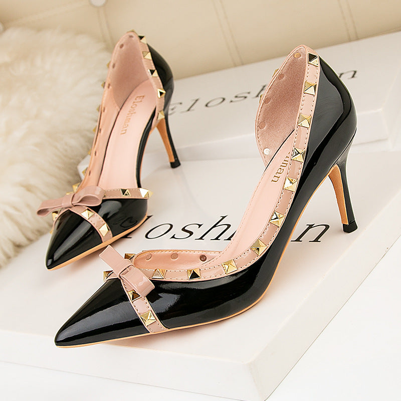 Thin High Heels Shallow Mouth Pointed Rivet Shoes