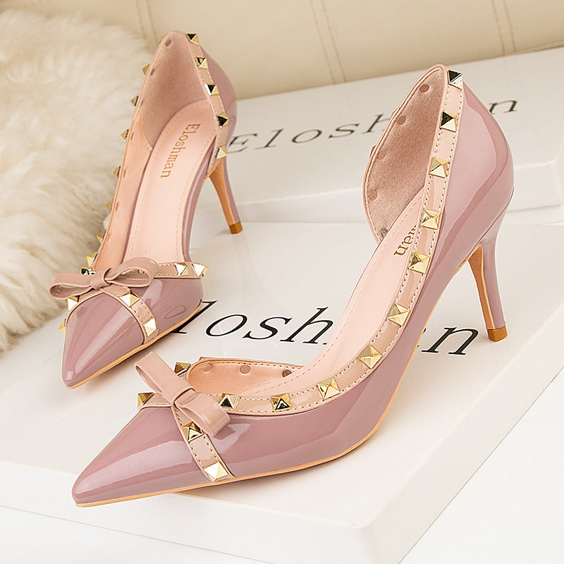 Thin High Heels Shallow Mouth Pointed Rivet Shoes