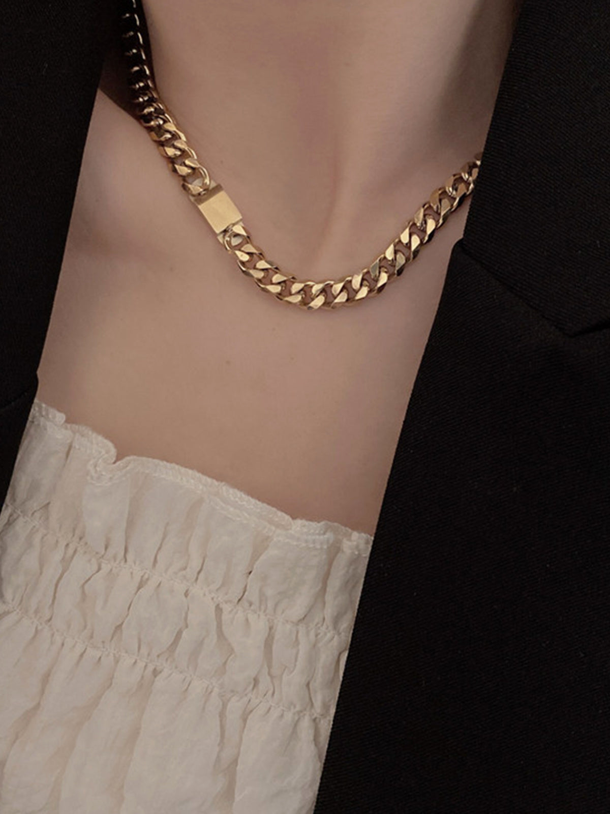 Minimalist Chain Necklace