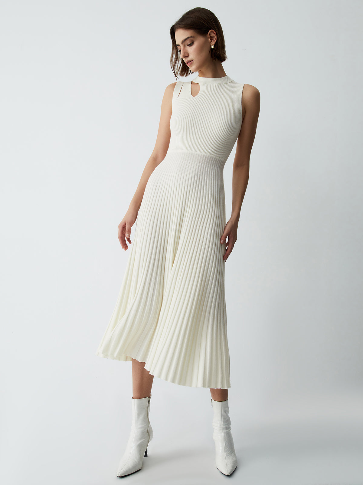 Vanilla Cutout Rib Midi Sweater Dress