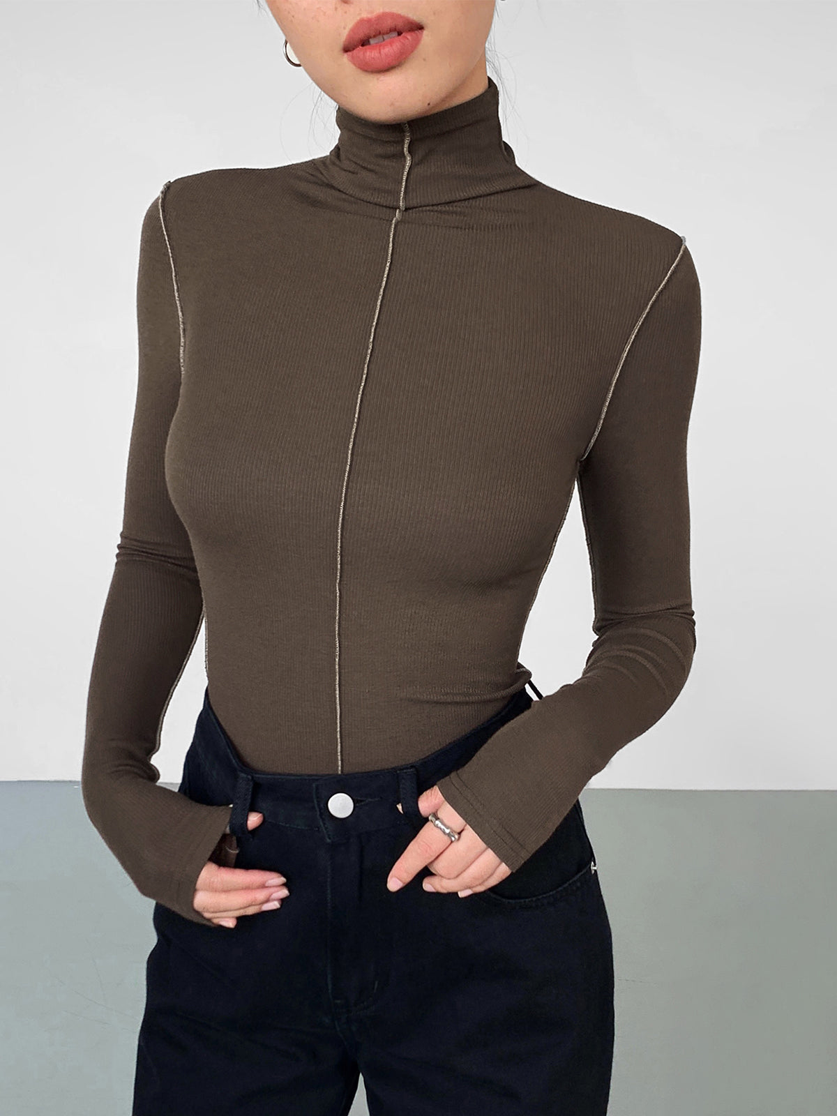 Slinky Turtleneck Contrast Trim Ribbed Knit Shirt