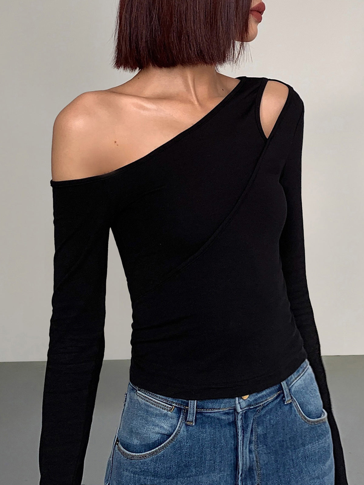 Cut Out Asymmetric Off Shoulder Slinky Long Sleeve Shirt