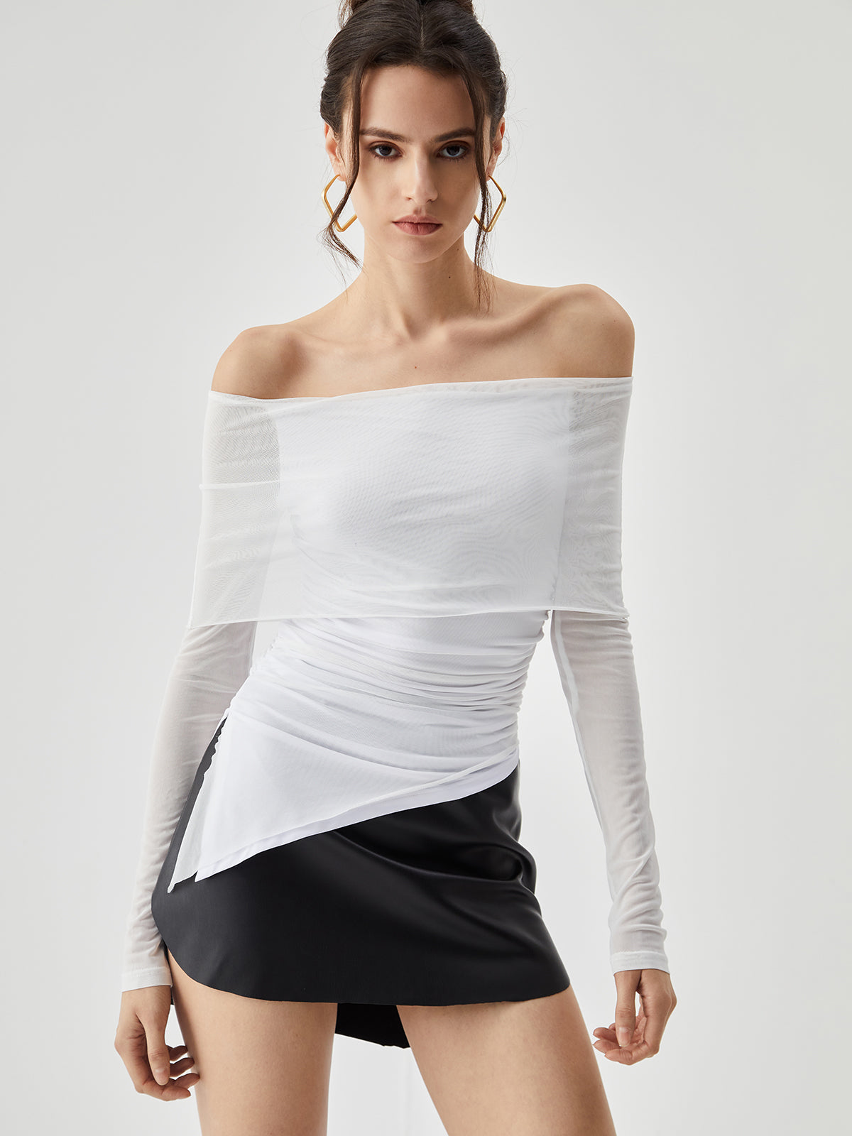 Off Shoulder Oblique Hem Ruched Long Sleeve Shirt