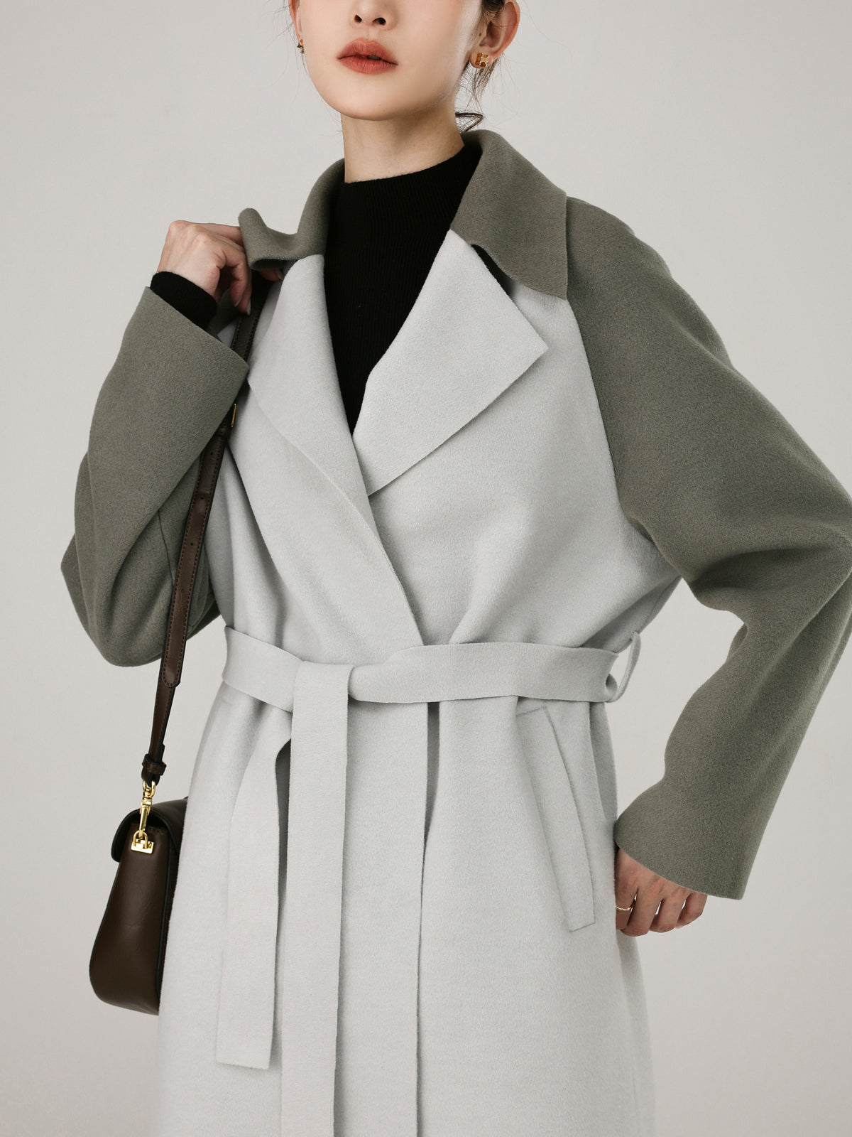 Wool-blend Two Tone Collar Pocket Tie Coat