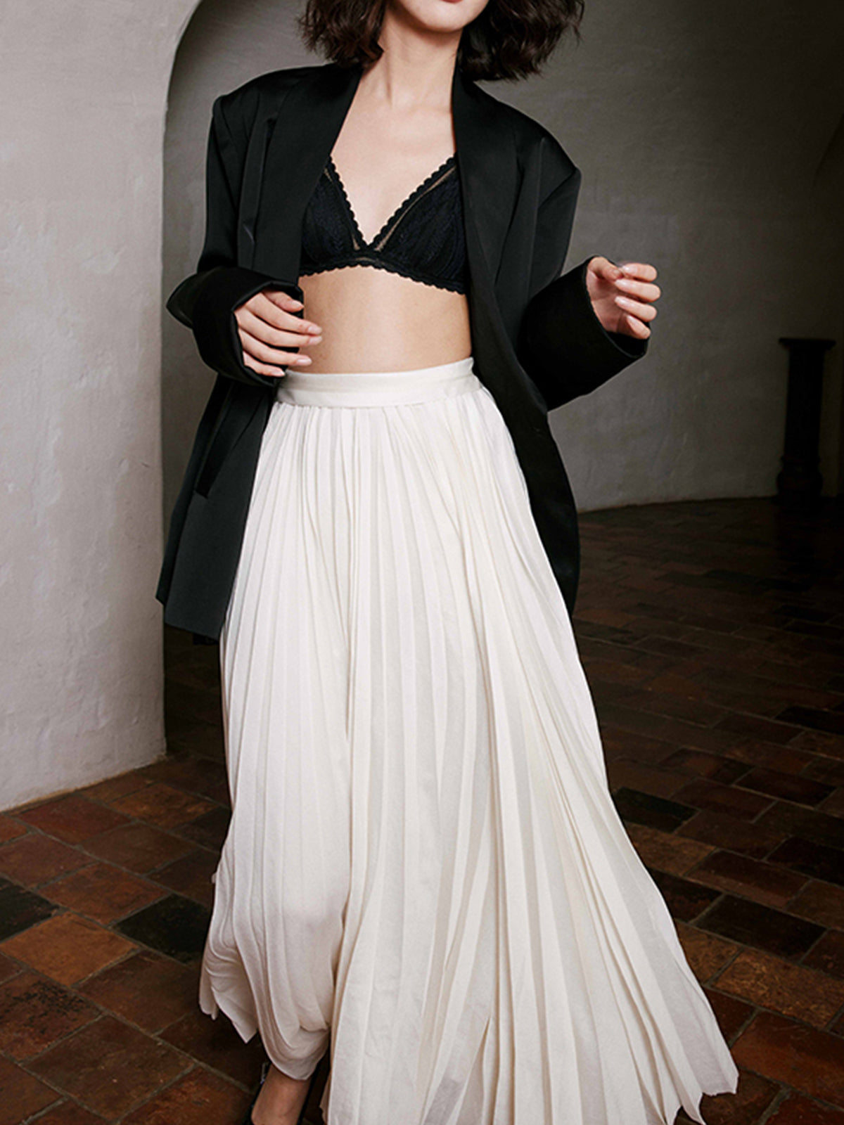 Solid Pleated Maxi Skirt