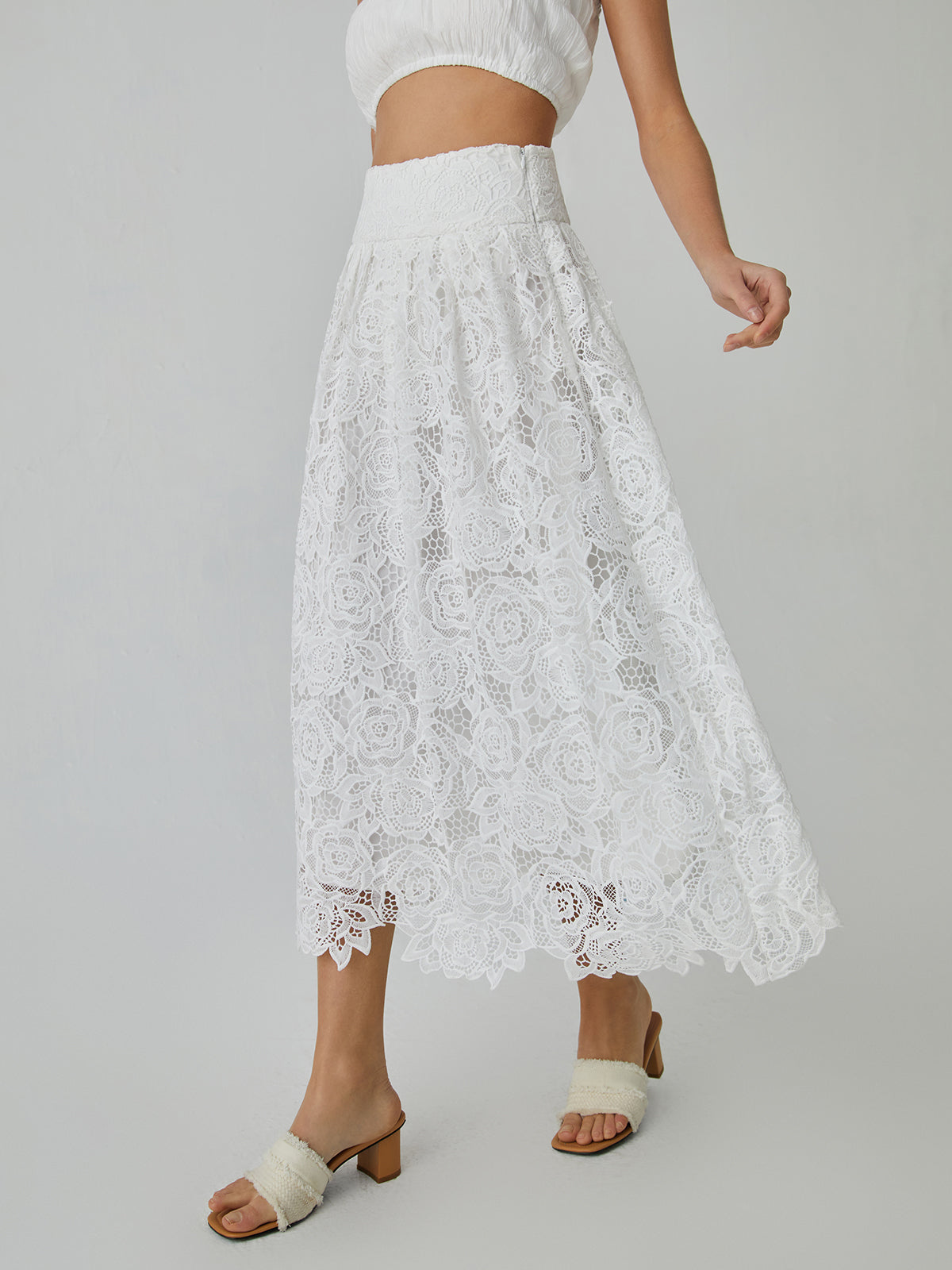 Eyelet Rosebud Pattern Maxi Skirt