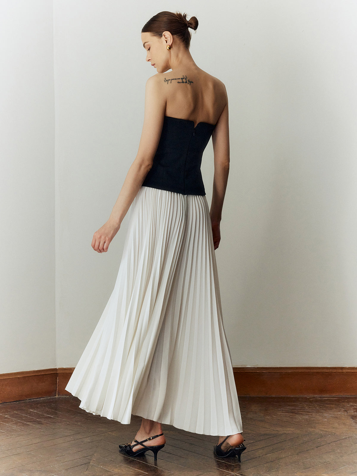 Off Shoulder Pleated Long Dress