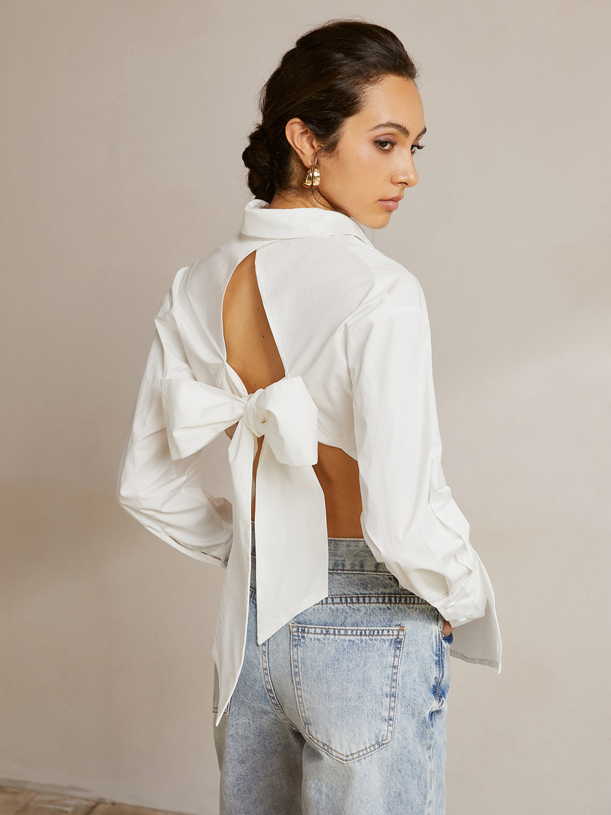 Long Sleeve Backless Bow Shirt