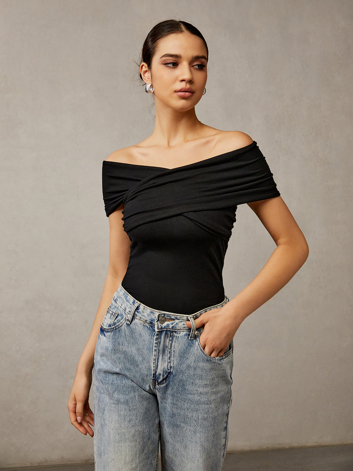 Off Shoulder Plain T-Shirt