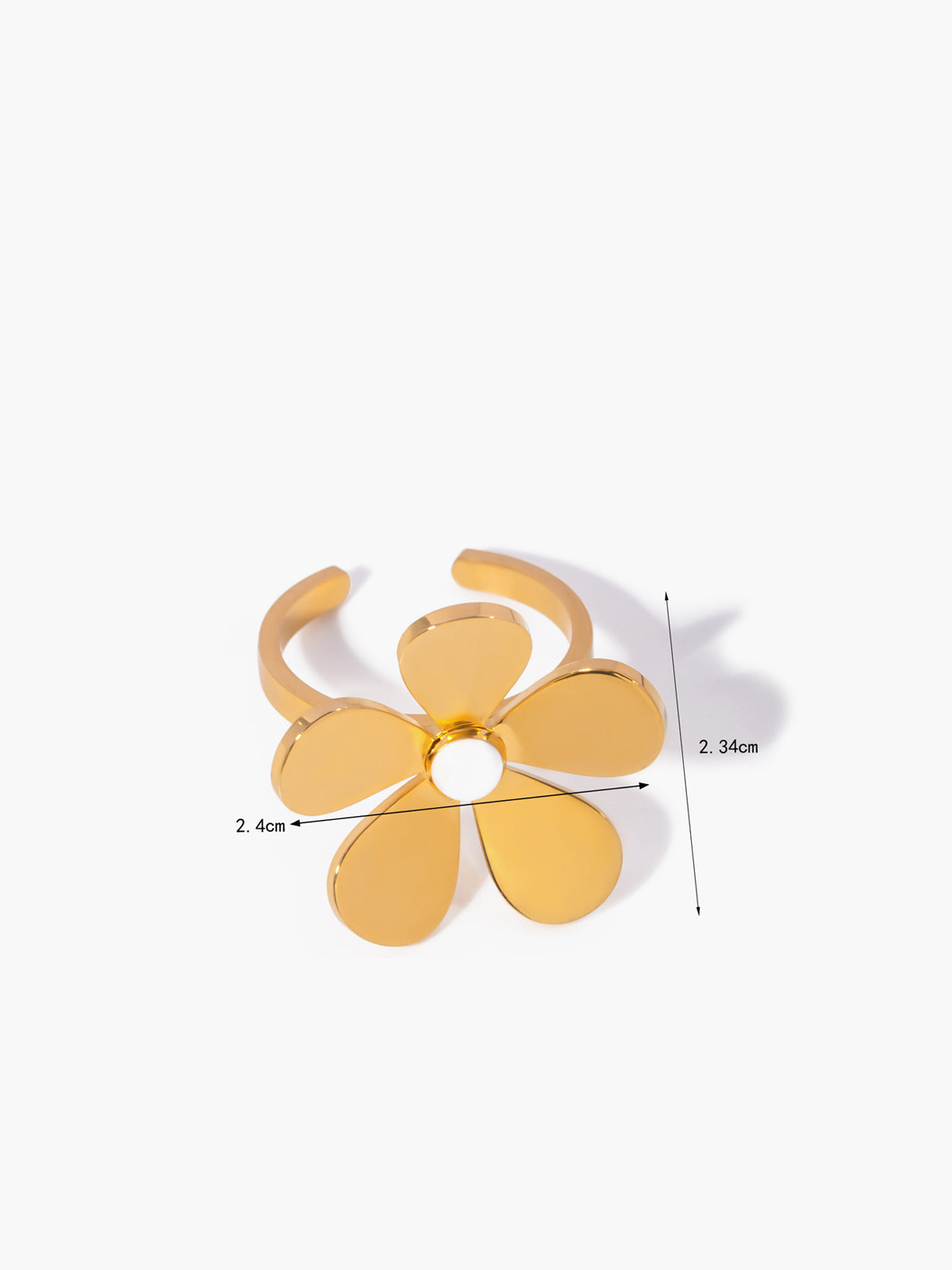 Golden Enamel Daisy Ring