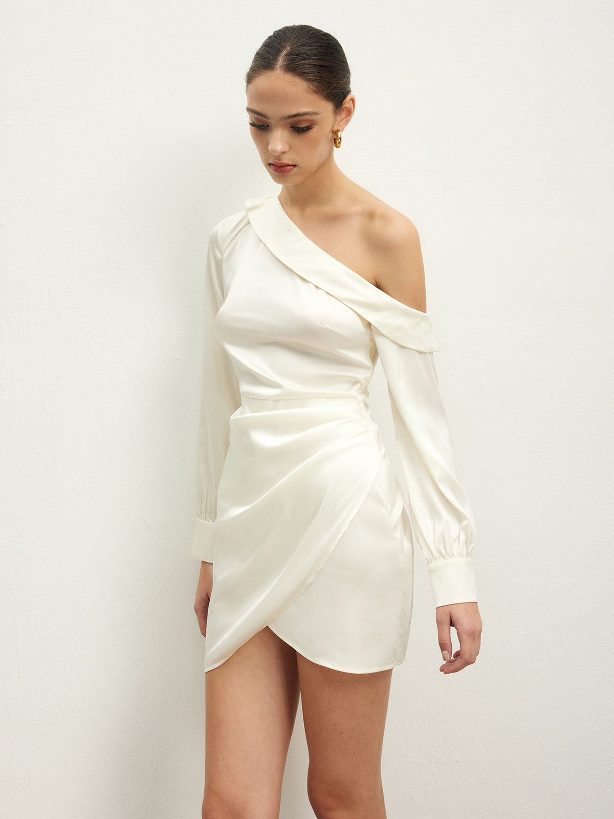 Asymmetrical Collar Pleated Dress