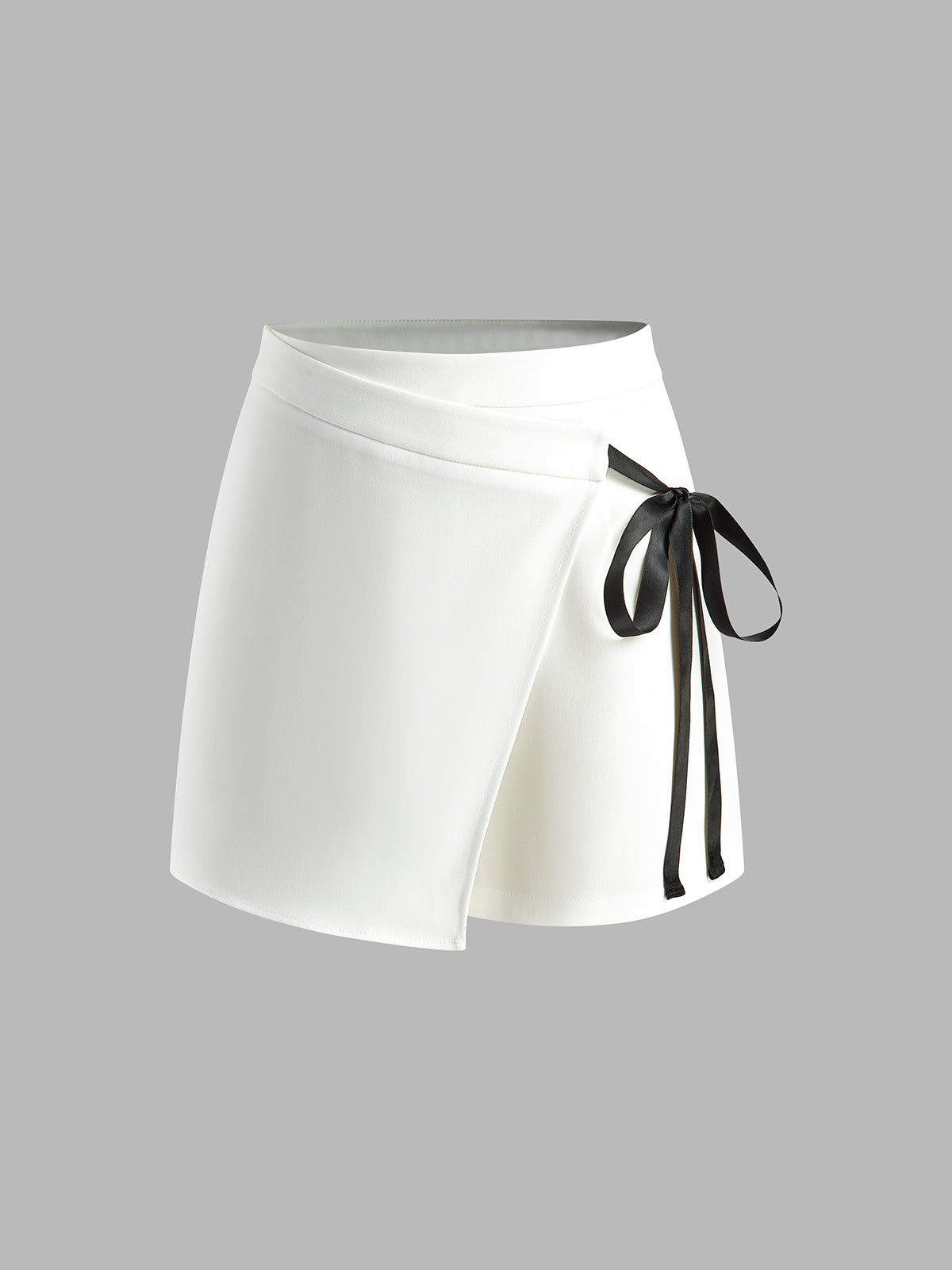 Tie Side Zipper Shorts