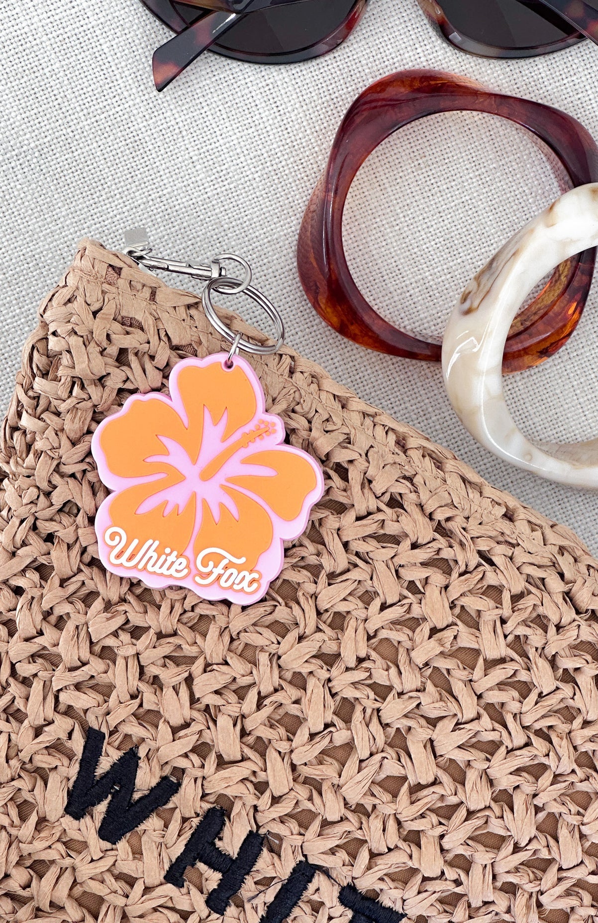 Meet Me On Vacation Keychain Pink/Orange