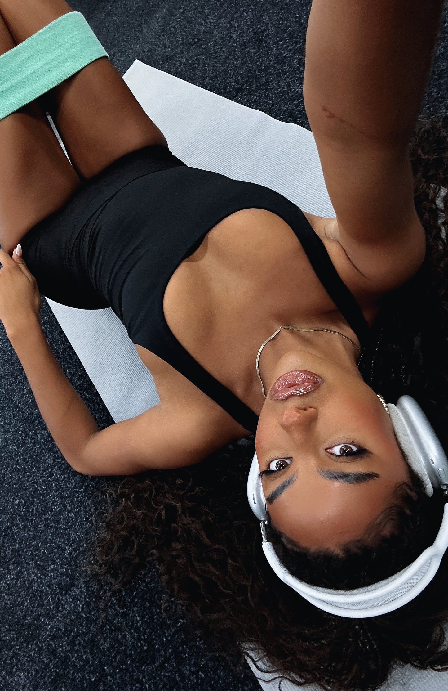 Work It Out Crop Black